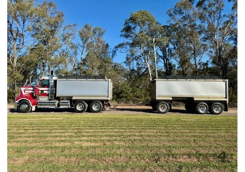 2009 Kenworth T908 tipper and Borcat dog trailer, Cummins ISX 600HP