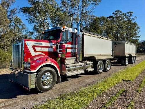 2009 Kenworth T908 tipper and Borcat dog trailer, Cummins ISX 600HP