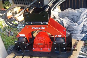 CP100 PneuVibe Hydraulic compaction plate
