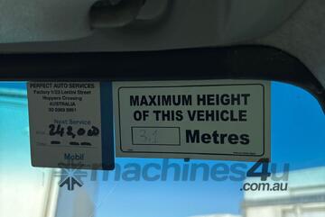 2013 Mitsubishi Fuso Canter 515 Pantech