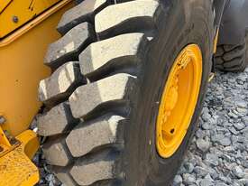 2015 Volvo L90F - picture2' - Click to enlarge