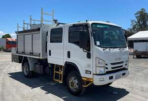 Isuzu   NPR 75/155 4X4