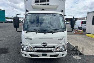 2022 Hino 300 616 Refrigerated Pantech