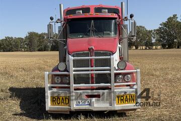 2009 KENWORTH T408 PRIME MOVER