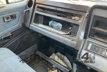 2002 Iveco ACCO 2350G Table Top