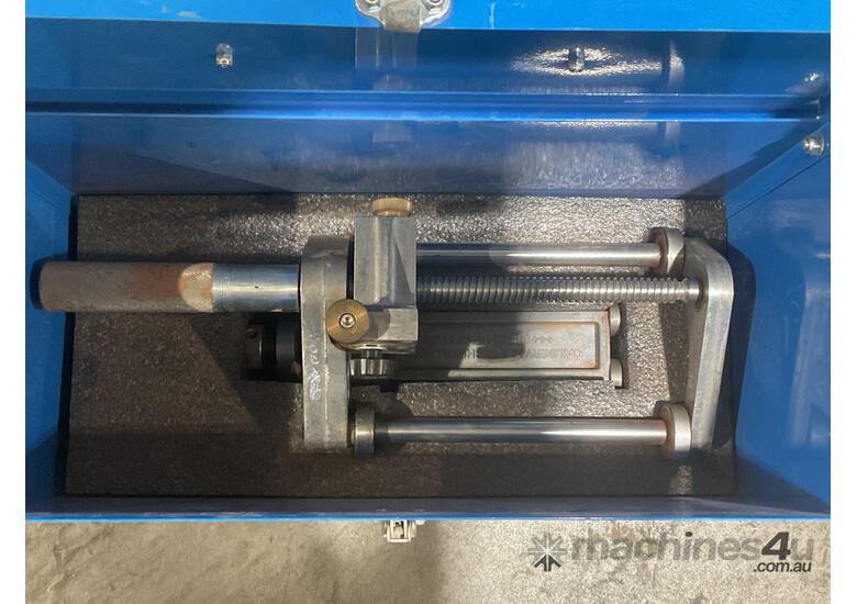 *UNRESERVED* 2 x Polypipe Saddle Finisher Units