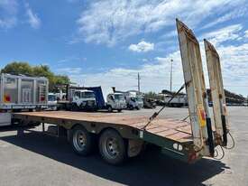 2010 JP Trailers Beaver Tail Tandem Axle Trailer - picture2' - Click to enlarge