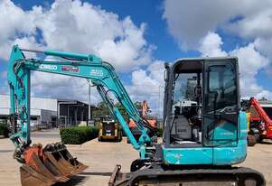 2021 Kobelco 5t Excavator with Tilt Hitch