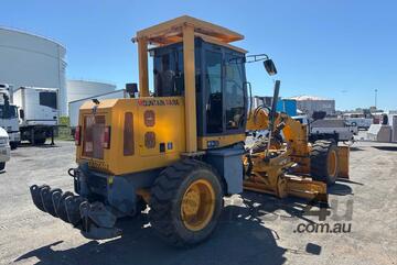 2023 Mountain Raise PY120 Grader