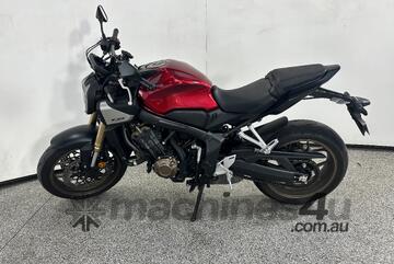 2024 Honda CB650R E-Clutch LAMS