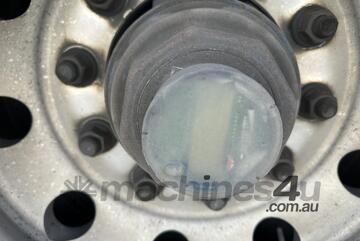 2008 Krueger ST-3-38 Tri-Axle Drop Deck Curtainside B Trailer With Mezzanine