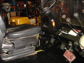11.5 T Hyster H225H & side shifting fork positioner  - picture1' - Click to enlarge