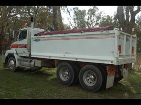 NORTH STAR TRANSPORT EQUIPMENT TIPPER BODY - picture0' - Click to enlarge
