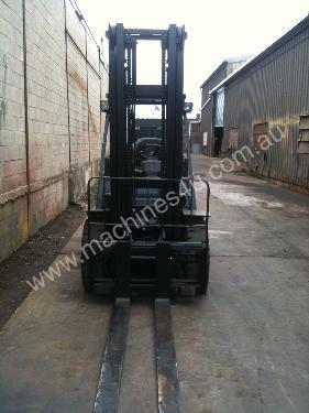 caption Toyota 6FG45 Forklift