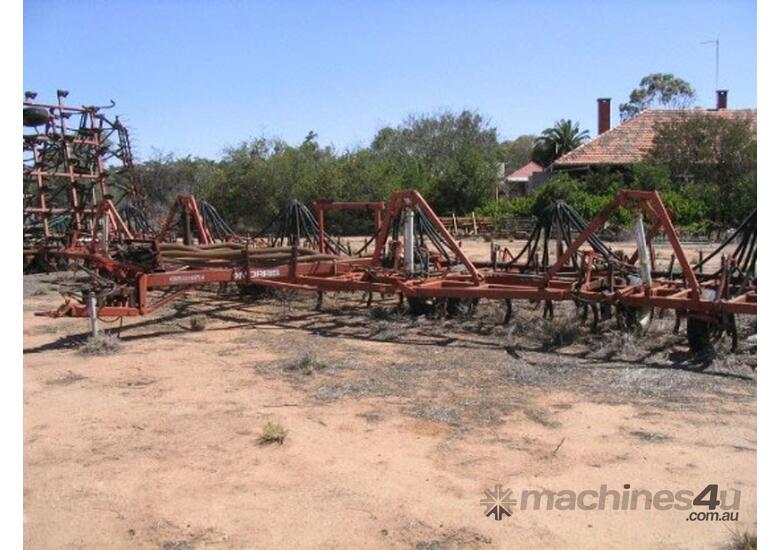 caption Morris CHALLENGER II Cultivators Tillage Equip