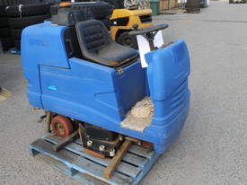 2002 Alto Encore Ride on Electric Floor Scrubber - picture0' - Click to enlarge