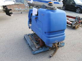 2002 Alto Encore Ride on Electric Floor Scrubber - picture1' - Click to enlarge