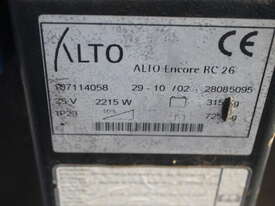 2002 Alto Encore Ride on Electric Floor Scrubber - picture2' - Click to enlarge