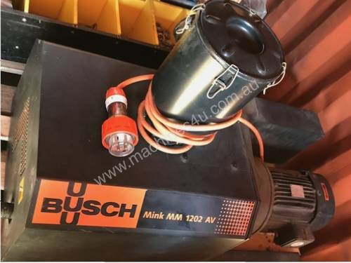 Busch Mink MM 1202 AV vacuum pump