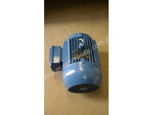 1.5 kw 2 hp 8 pole 415v WEG Electric Motor