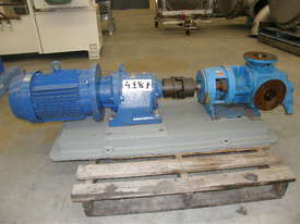 Gear Pump, Tuthill IN/OUT 75mm - picture0' - Click to enlarge