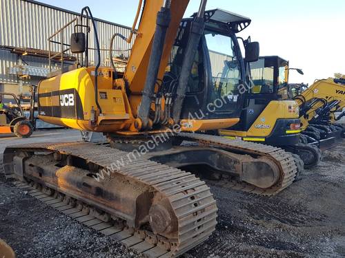 JCB JS240LC 26T EXCAVATOR 2010 WITH 4995 HOURS
