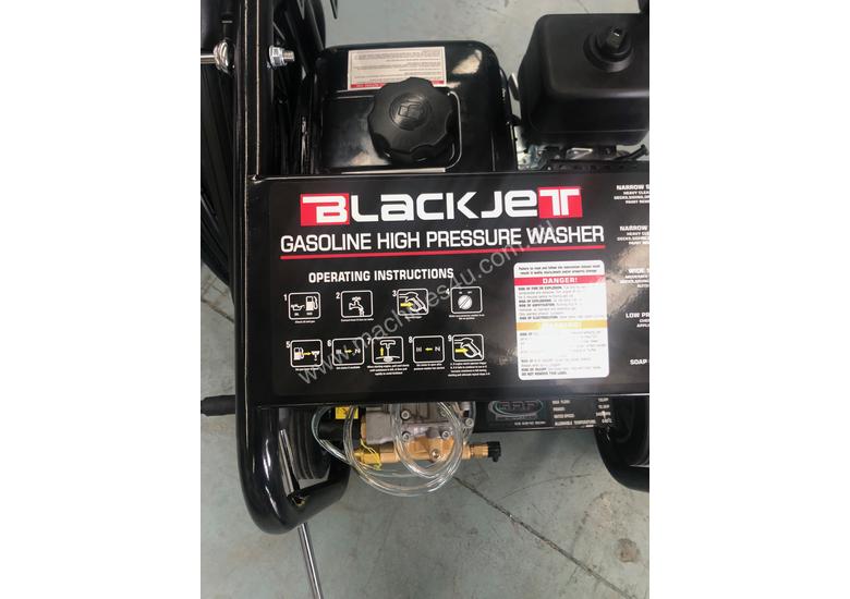 New Black Jet NEW Black Jet 4800 psi High Pressure Washer 10HP Engine ...