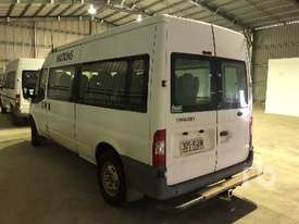 FORD TRANSIT Bus - picture1' - Click to enlarge