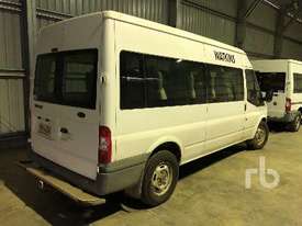 FORD TRANSIT Bus - picture2' - Click to enlarge