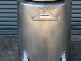 Stainless Steel Mobile Tank - picture3' - Click to enlarge