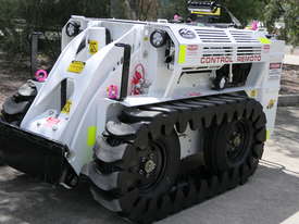 KANGA TR825 TRACK REMOTE CONTROL SKID STEER LOADER - picture0' - Click to enlarge