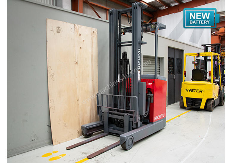 caption 1.4T Battery Electric Stand Up Reach Truck