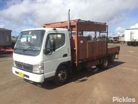2006 Mitsubishi Canter FE85 - picture2' - Click to enlarge