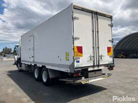 2014 Isuzu FXM 1500 - picture2' - Click to enlarge