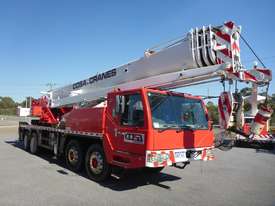 2013 Zoomlion QY30V 30T Truck Mounted Slewing Crane (CC010) - picture0' - Click to enlarge