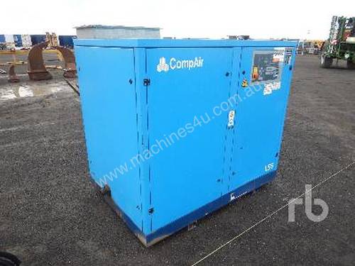 COMPAIR L55-7.5 Air Compressor