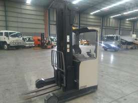 Crown ESR 4500 - picture0' - Click to enlarge