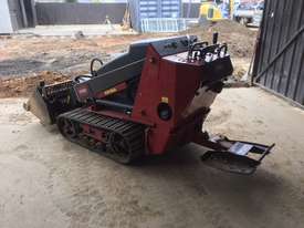 2014 TORO TX525 MINI LOADER - picture0' - Click to enlarge