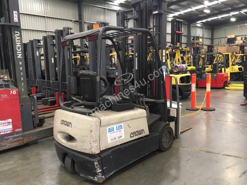 2.2T 3 Wheel Battery Electric Forklift