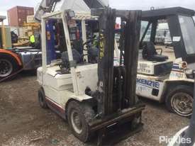 1994 Hyster H2.50XM - picture0' - Click to enlarge