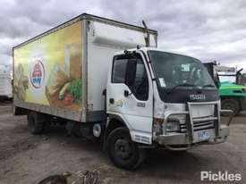 2002 Isuzu NQR450 - picture0' - Click to enlarge