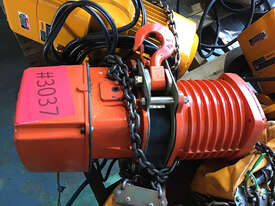 Black Bear 500kg Electric Chain Hoist with Pendant and Monorail YSL-050 TON - picture0' - Click to enlarge