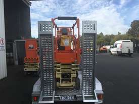 JLG Scissor Lift hire on Trailers - picture1' - Click to enlarge