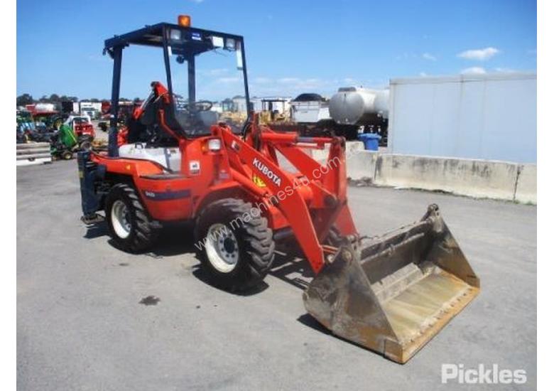 Used Kubota R420 Backhoe Loader in , Listed on Machines4u