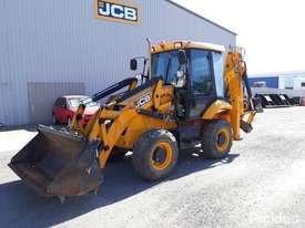 2014 JCB 2CX - picture0' - Click to enlarge