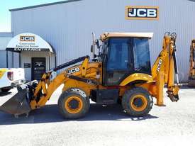 2014 JCB 2CX - picture1' - Click to enlarge