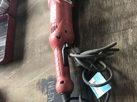 Milwaukee 125mm Angle Grinder with 125mm Flexovit Grinding Disc - picture1' - Click to enlarge