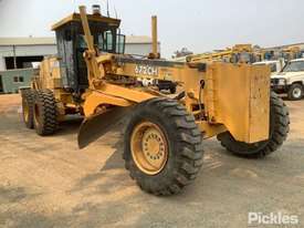 2004 John Deere 672CH - picture0' - Click to enlarge