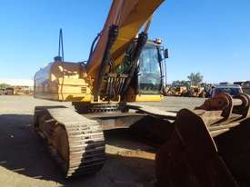 Caterpillar 330DL Excavator - picture0' - Click to enlarge