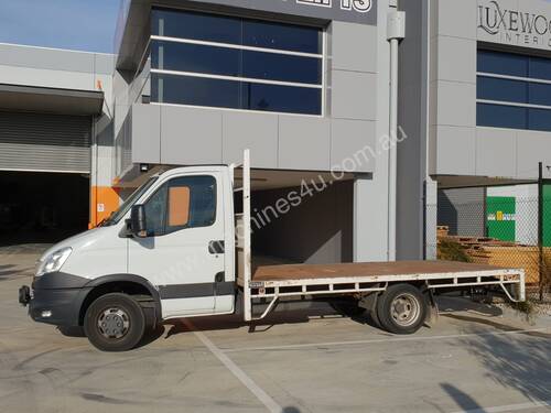 2014 Iveco 45C17 Daily Light Truck with Steel Tray